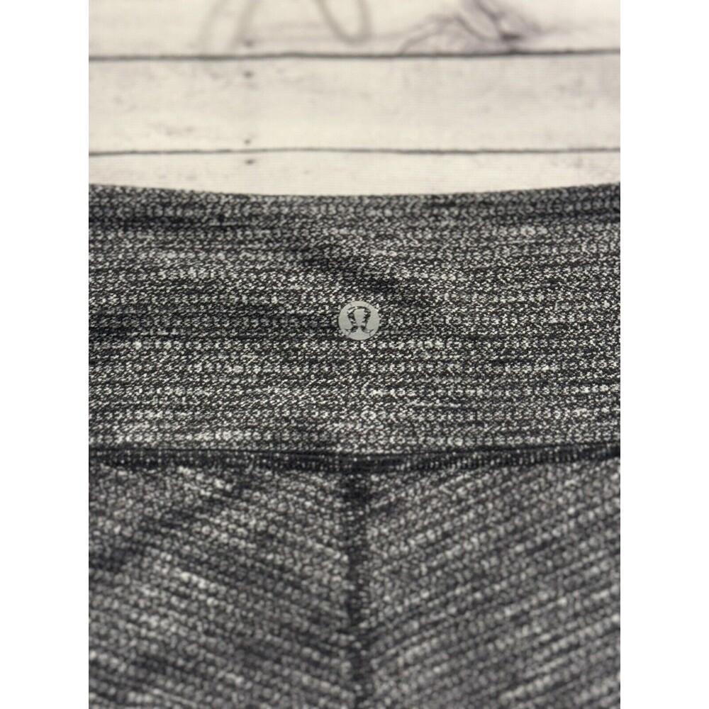 LULULEMON Womens Woven Leggings Sz 4 Black Gray High Waist Gym Yoga Workout - Picture 14 of 16